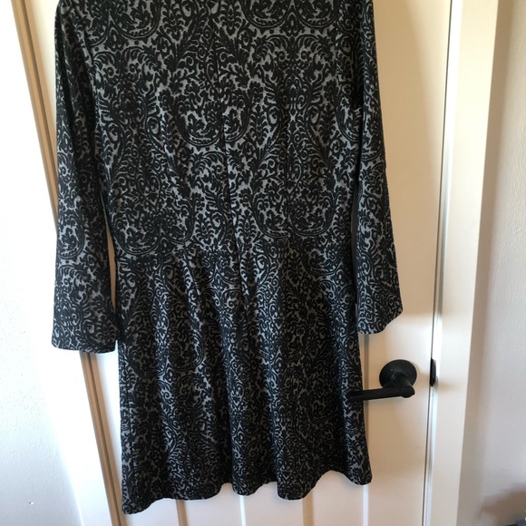 Perfect fall dress - Picture 2 of 3